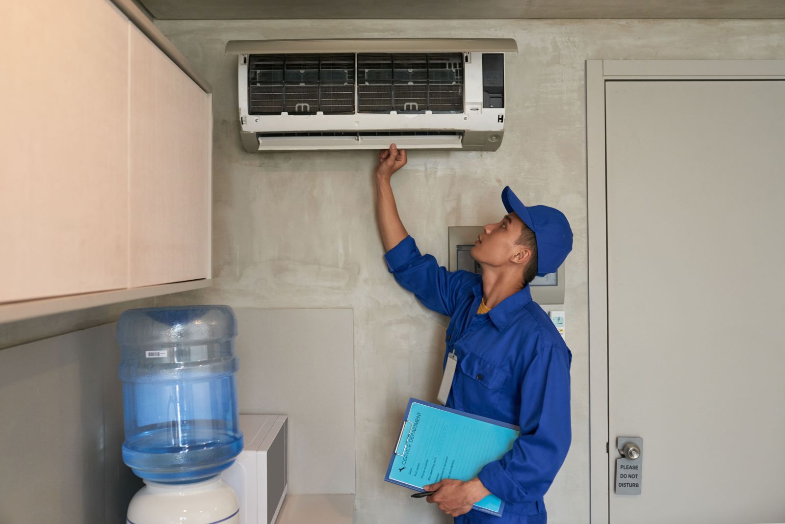 全口重建手術是否需要使用麻醉?手術過程是否會痛苦或不適?